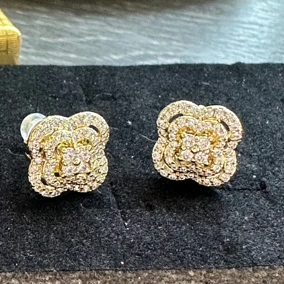 Gold Plated Clover Shaped Earrings with Pavé Clear Stones - Picture 4 of 4
